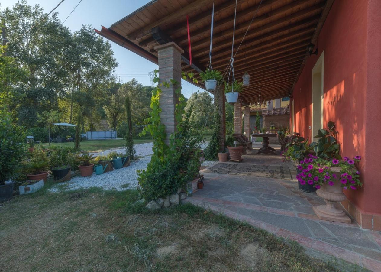La Casa Rossa Bed & Breakfast Coiano Екстериор снимка
